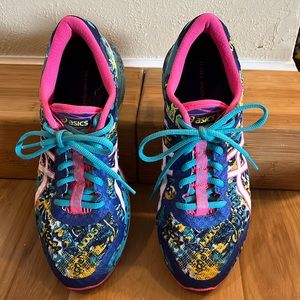ASICS Gel Noosa Tri 11 size 10.5 EUC